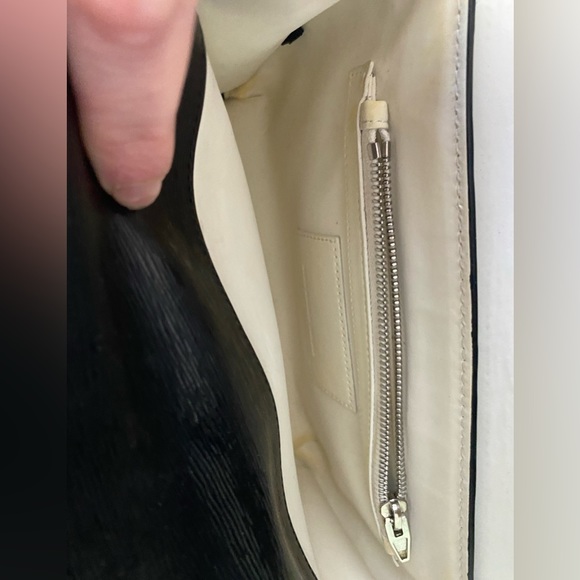 Authentic Alexander Wang  textured patent leather tri fold shoulder bag black! - Picture 13 of 13